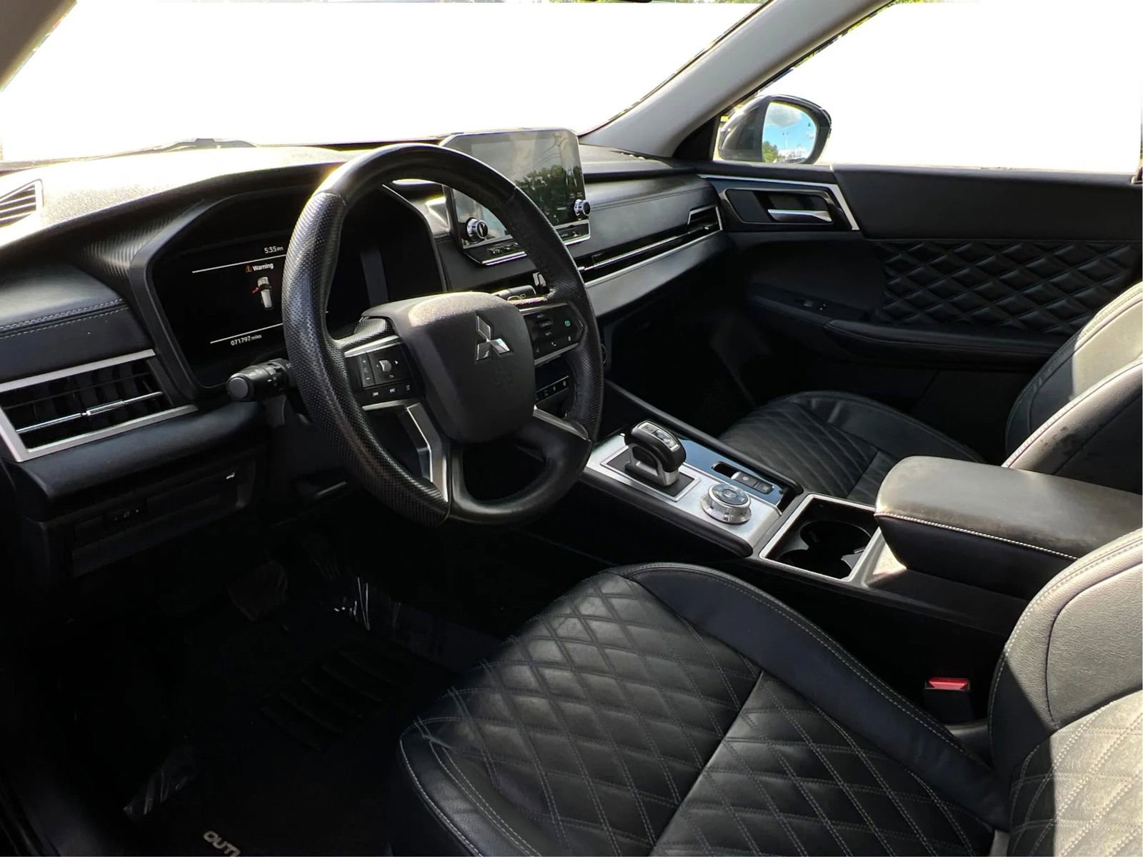 Used 2023 Mitsubishi Outlander SEL 40th Anniversary AWD/4WD image 16