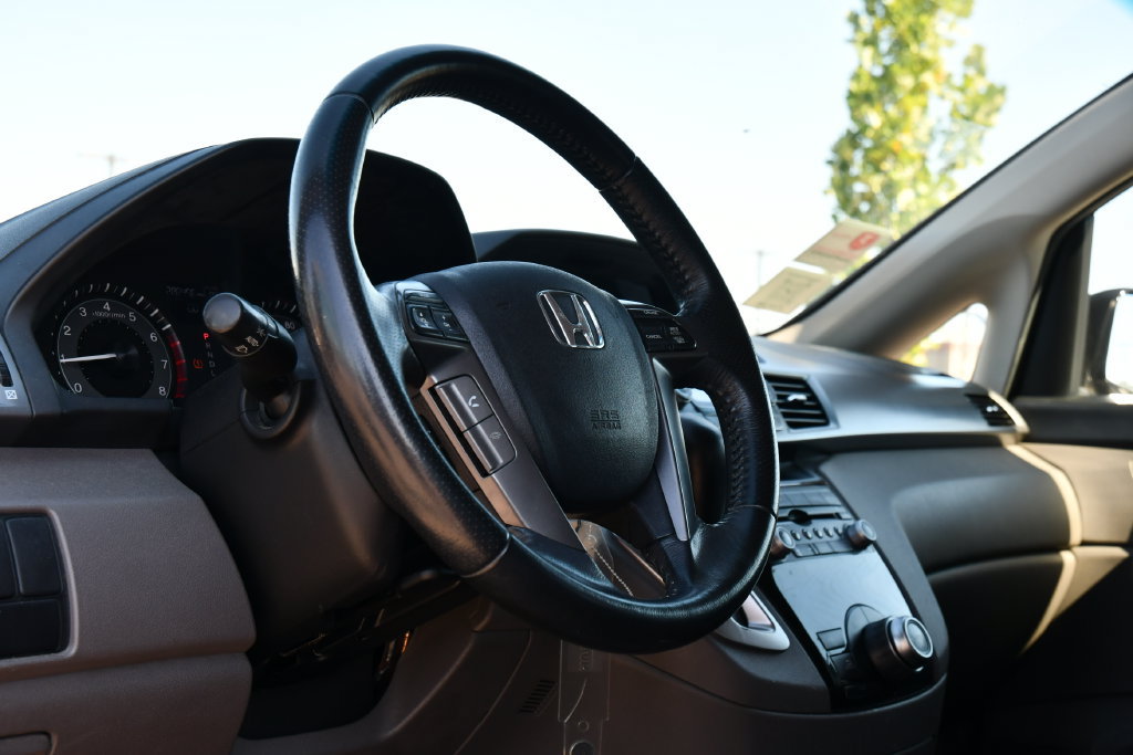 Used 2011 Honda Odyssey EX-L image 10