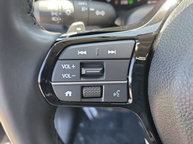 Certified 2025 Honda Pilot Touring image 27