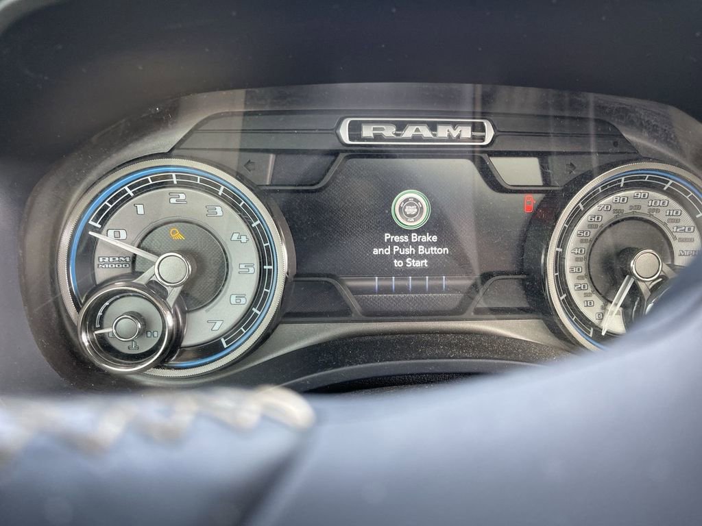 Used 2019 RAM 1500 Limited AWD/4WD image 5
