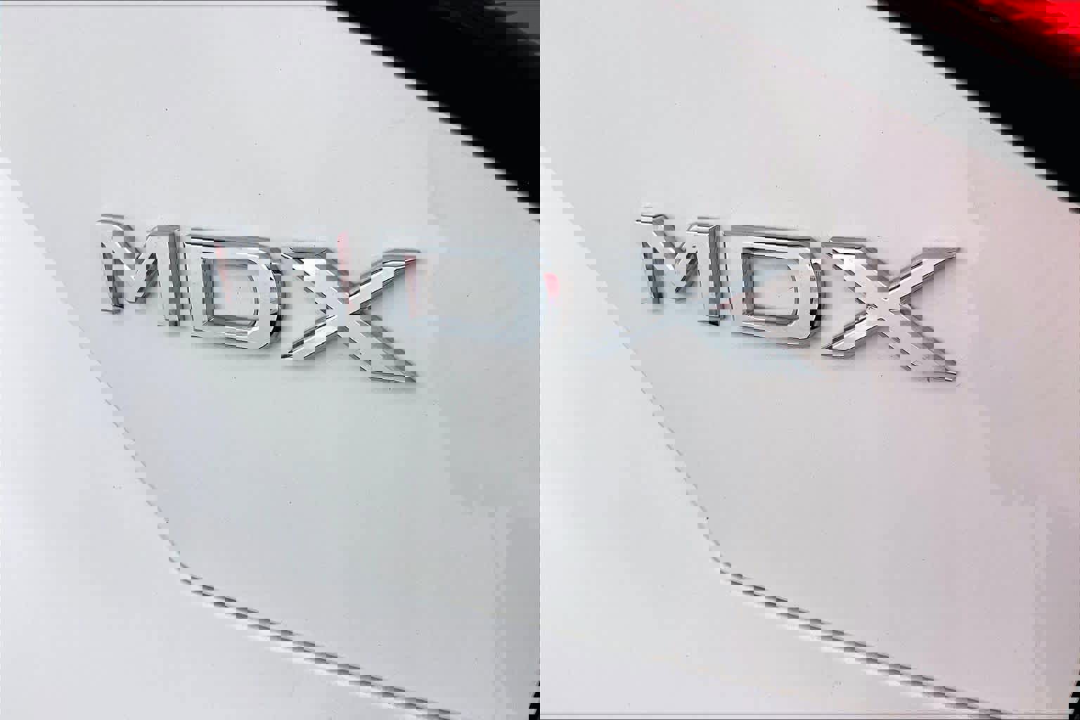 Used 2023 Acura MDX SH-AWD w/ Technology Package image 9