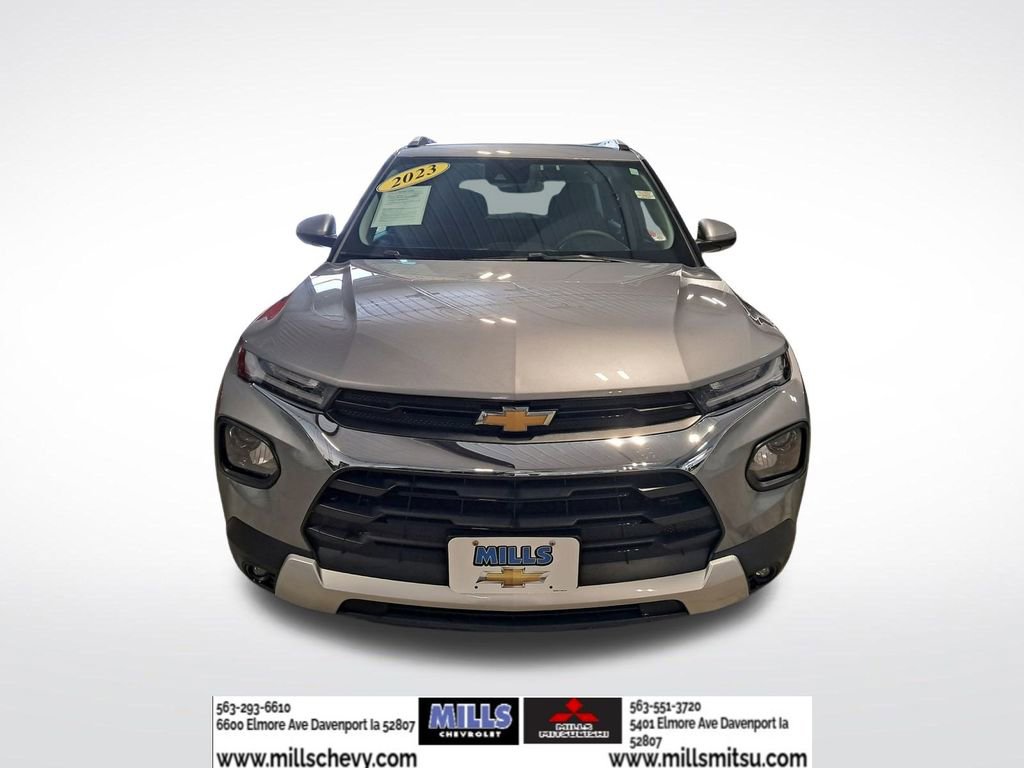 Used 2023 Chevrolet TrailBlazer LT image 2