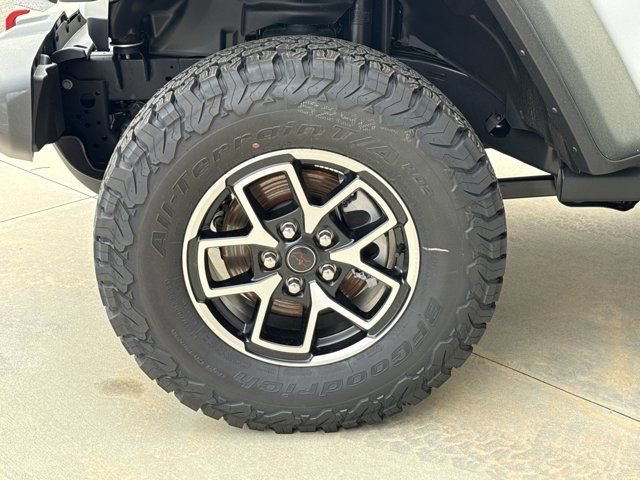 New 2026 Jeep Wrangler Unlimited Rubicon image 12