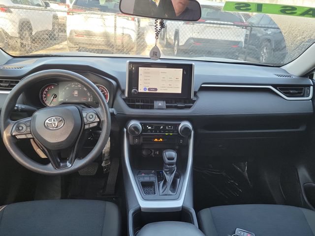 Used 2024 Toyota RAV4 LE FWD image 8