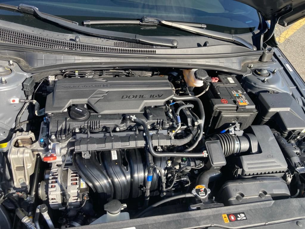 Used 2024 Hyundai Elantra SEL FWD image 26