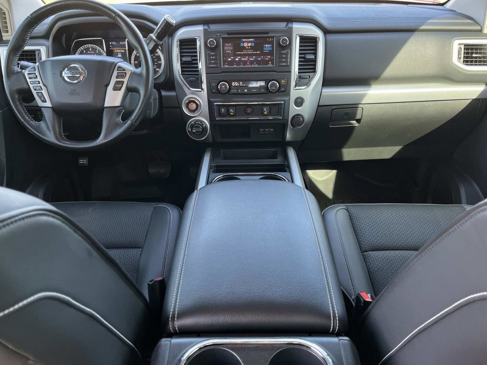 Used 2019 Nissan Titan PRO-4X image 13