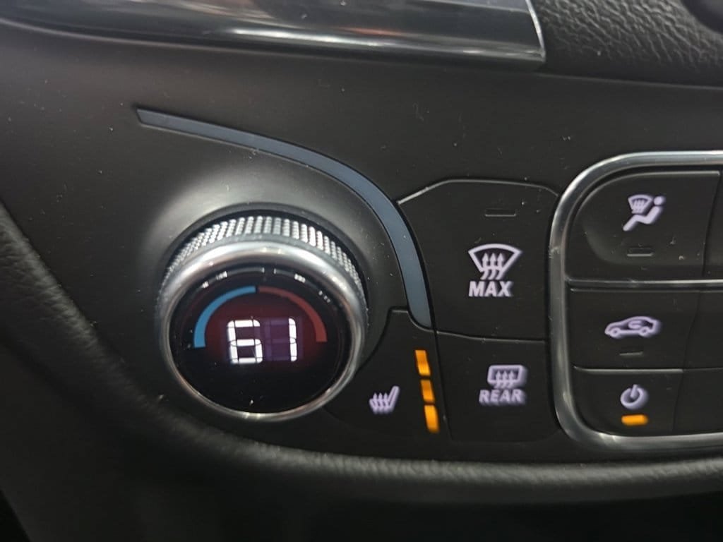 Certified 2024 Chevrolet Equinox LT FWD image 19