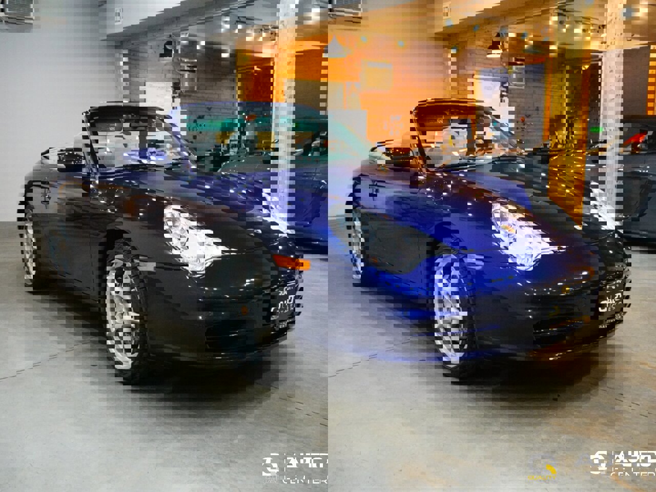 Used 2002 Porsche 911 Carrera 4 image 3