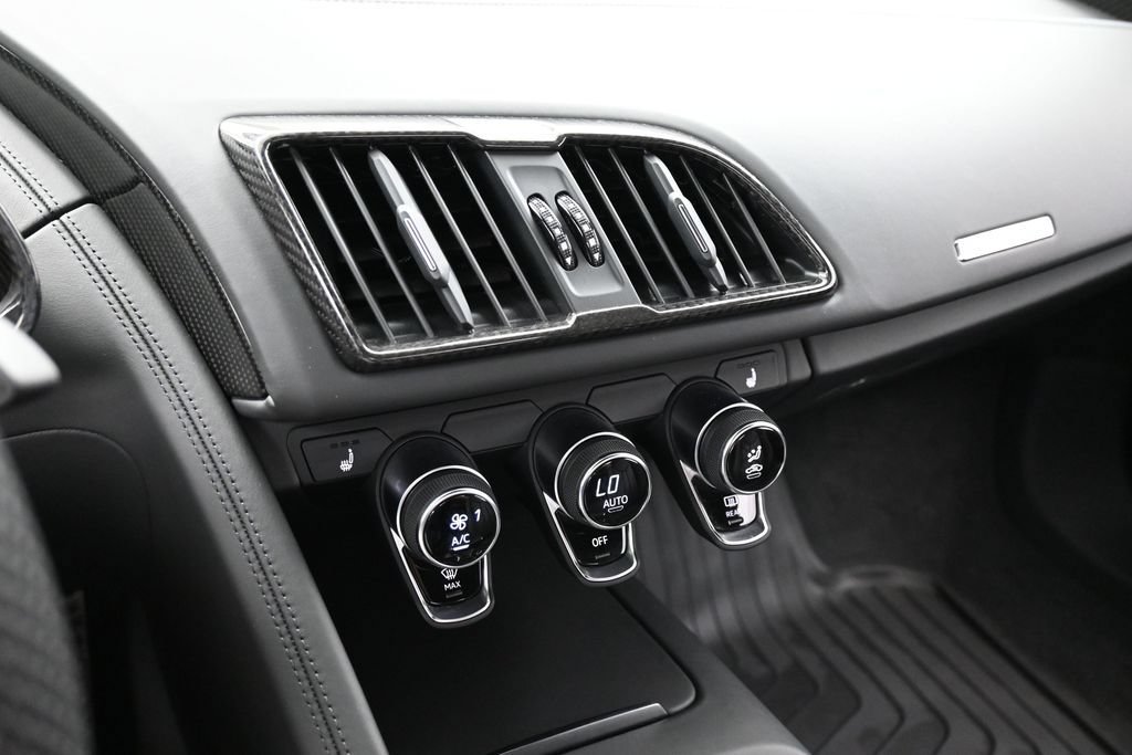 Used 2023 Audi R8 V10 performance w/ Carbon Exterior Package RWD image 20