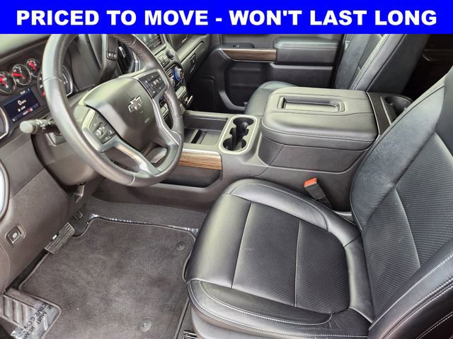 Used 2022 Chevrolet Silverado 1500 LT Trail Boss AWD/4WD image 4