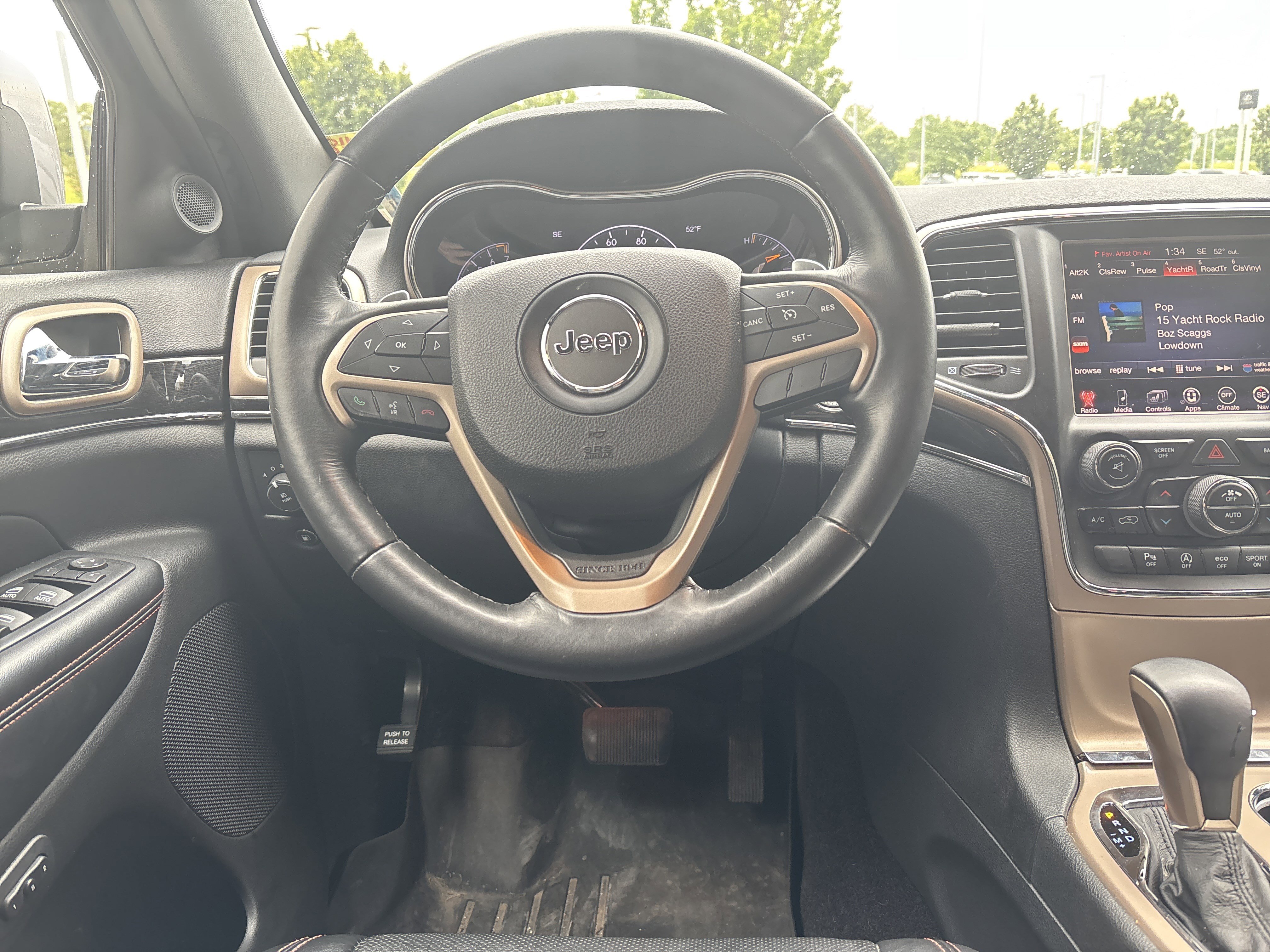 Used 2016 Jeep Grand Cherokee Limited 75th Anniversary AWD/4WD image 14
