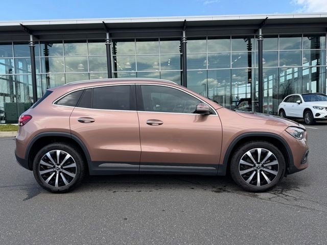 Certified 2022 Mercedes-Benz GLA 250 4MATIC image 8