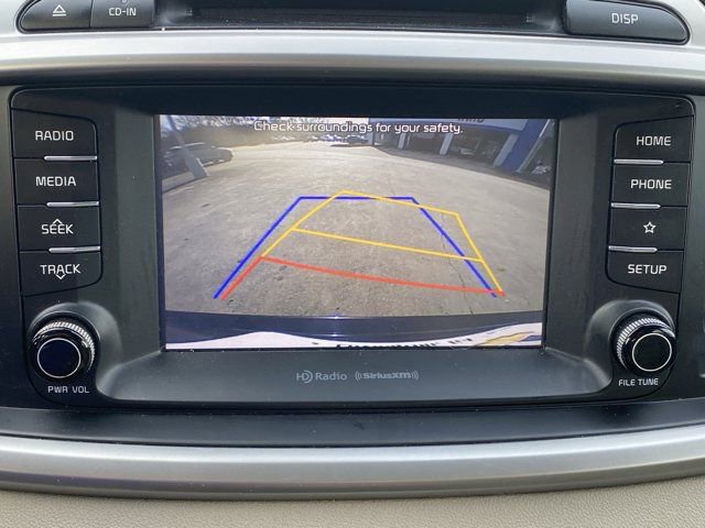 Used 2019 Kia Sorento EX image 11