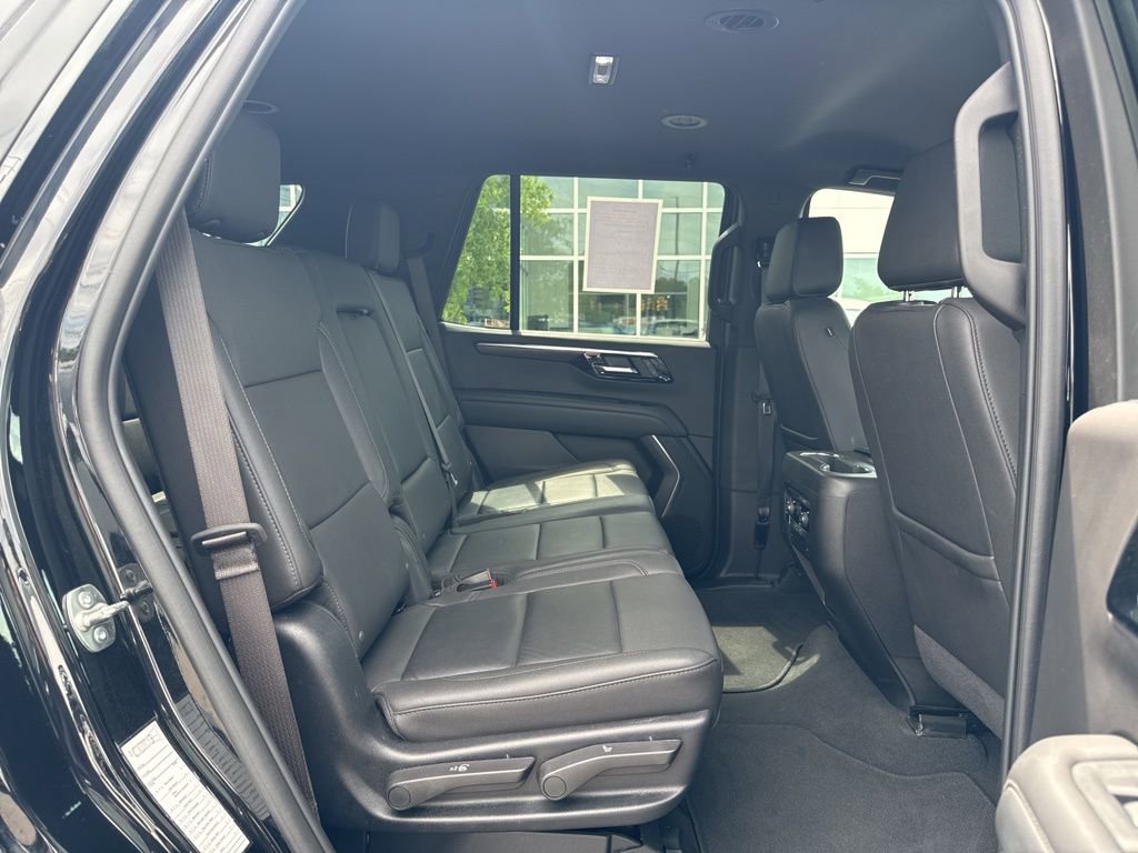 Used 2025 Chevrolet Tahoe Z71 AWD/4WD image 27