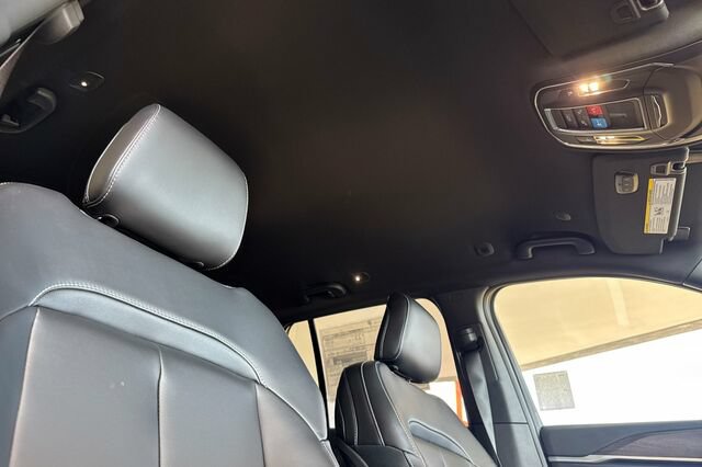 New 2026 Jeep Grand Cherokee Limited AWD/4WD image 14