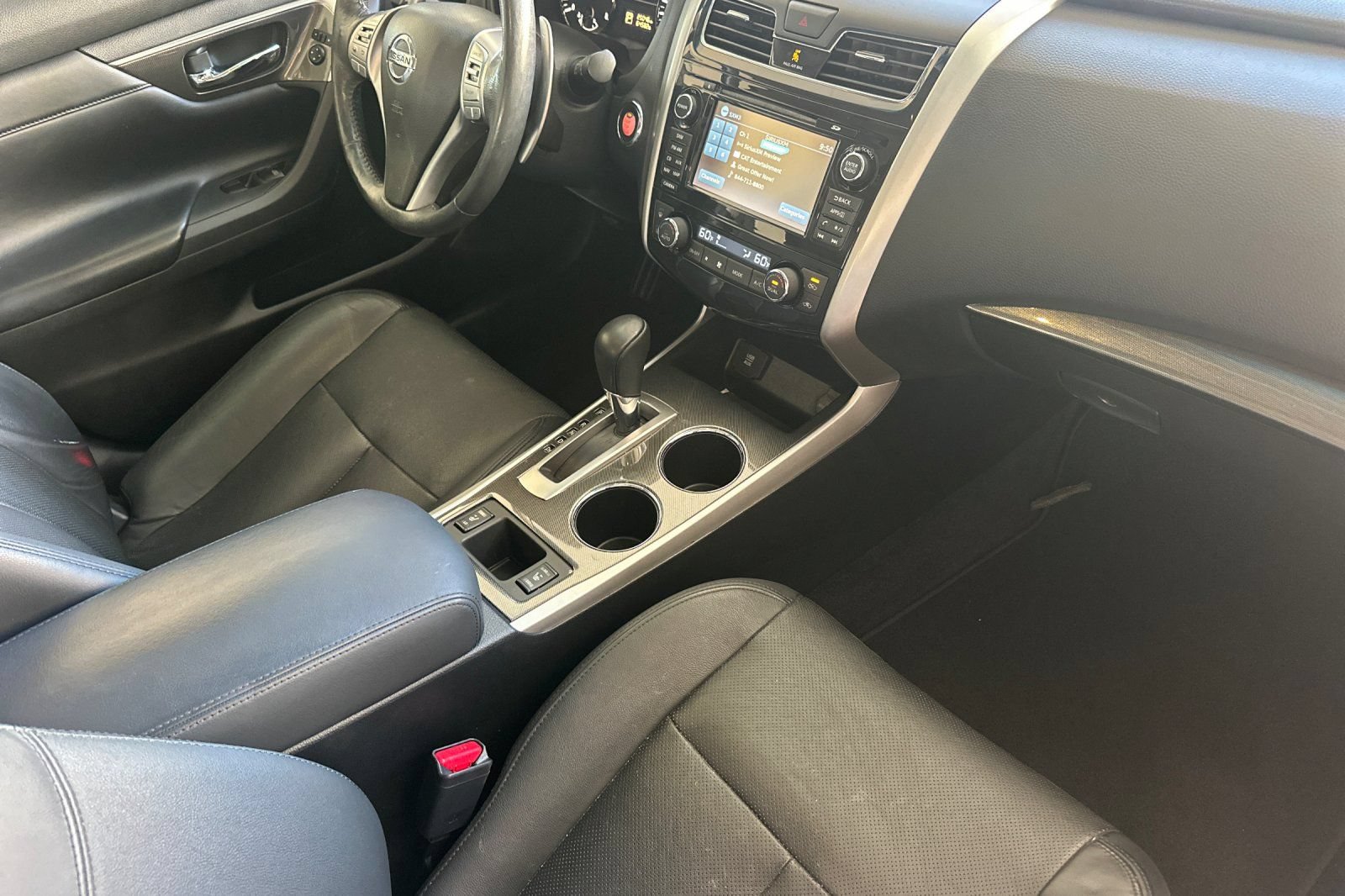 Used 2015 Nissan Altima 3.5 SL FWD image 15