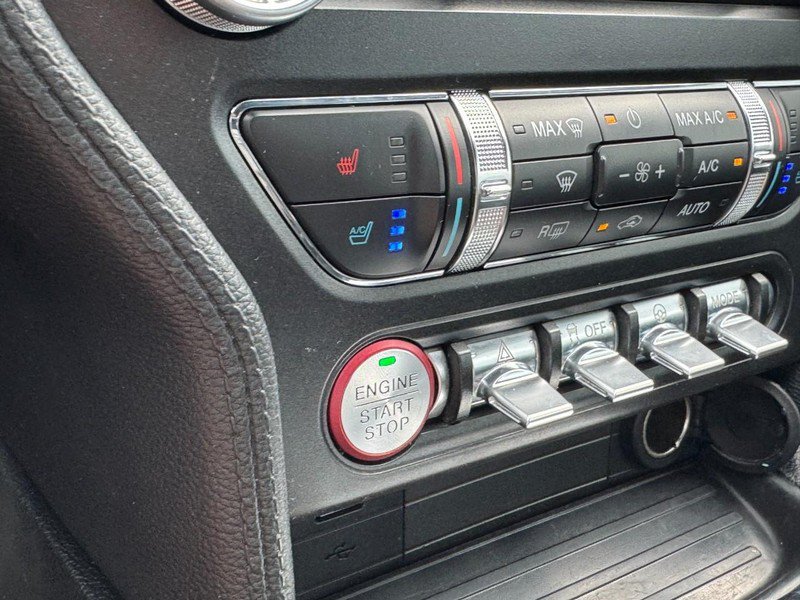 Used 2019 Ford Mustang Premium RWD image 21