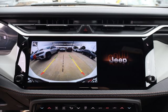 New 2026 Jeep Cherokee Limited AWD/4WD image 25