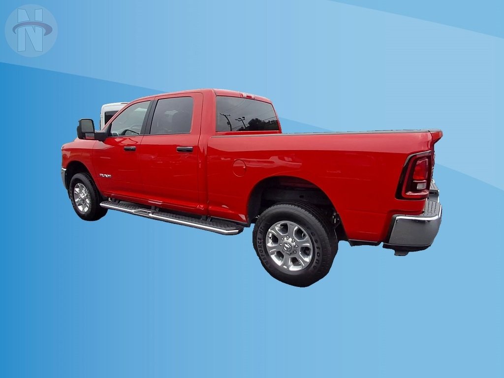 Used 2026 RAM 2500 Big Horn AWD/4WD image 5