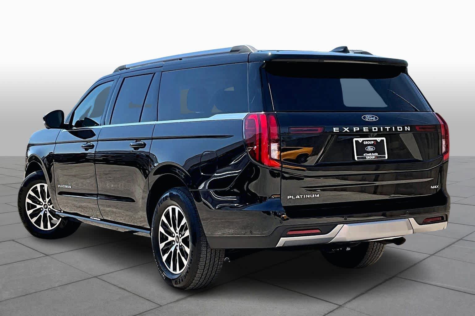 Certified 2025 Ford Expedition Max Platinum AWD/4WD image 12