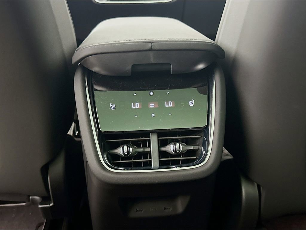 New 2025 Volvo EX90 Ultra w/ Protection Package Premier image 25