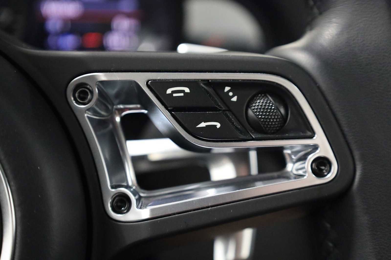 Used 2019 Porsche 911 Carrera GTS image 27