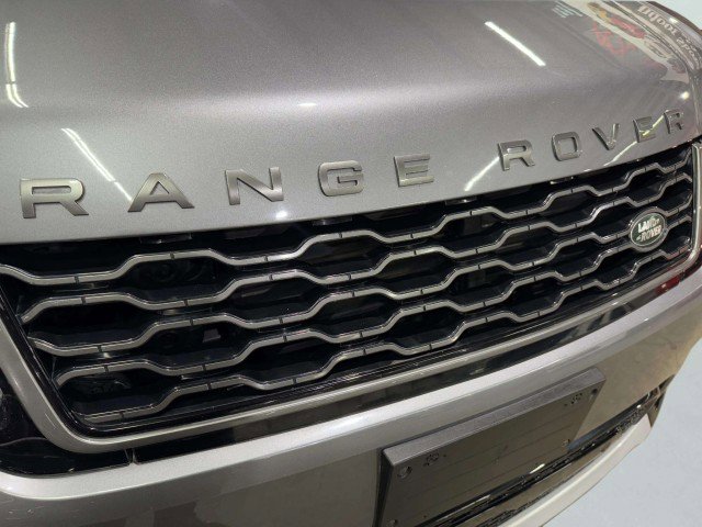 Used 2022 Land Rover Range Rover Sport HSE Silver Edition image 15