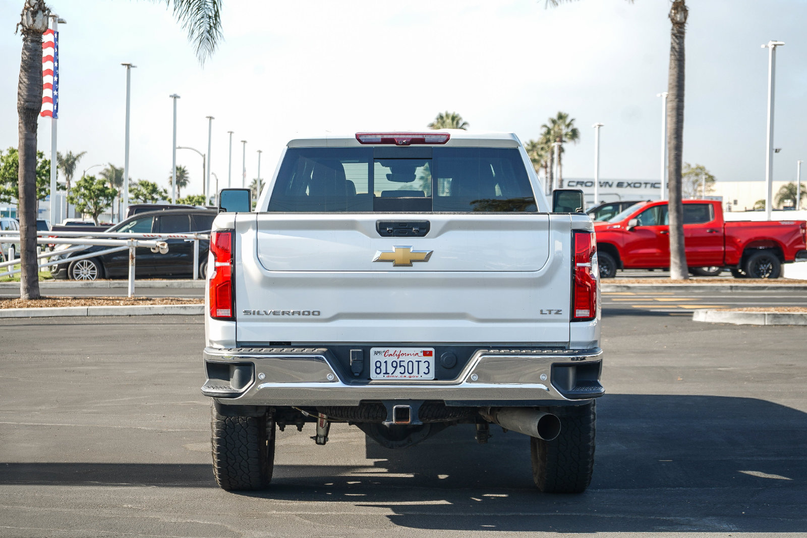 Used 2024 Chevrolet Silverado 2500 LTZ w/ LTZ Premium Package AWD/4WD image 5