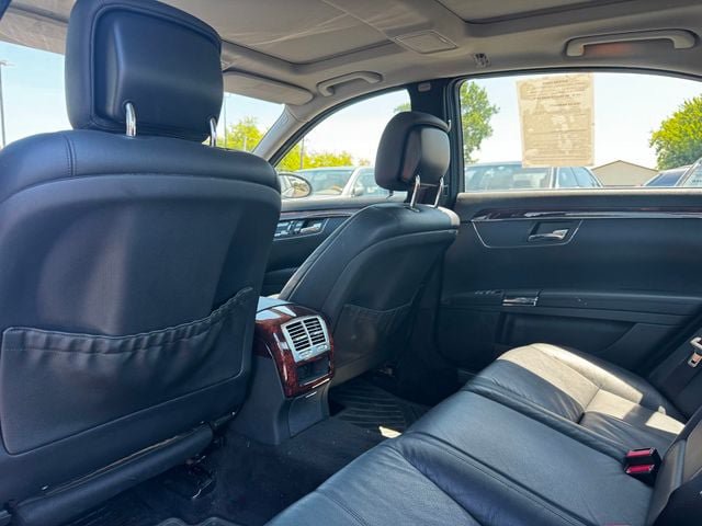 Used 2007 Mercedes-Benz S 550 4MATIC image 14