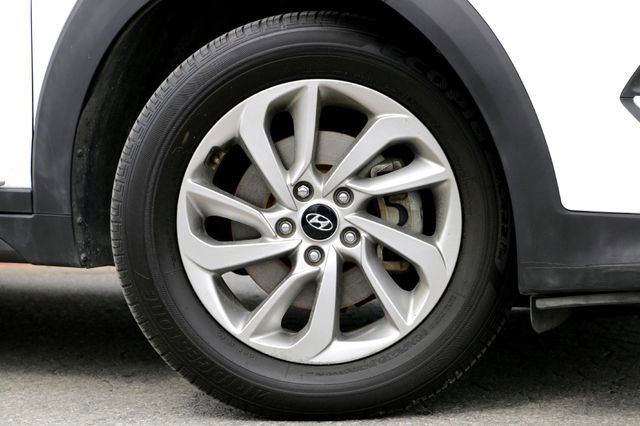 Used 2016 Hyundai Tucson SE w/ Option Group 02 image 2