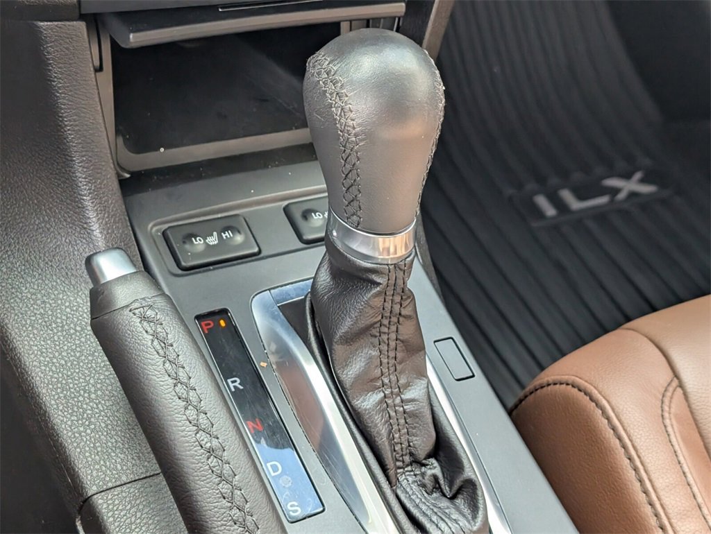 Used 2021 Acura ILX w/ Premium Package image 24