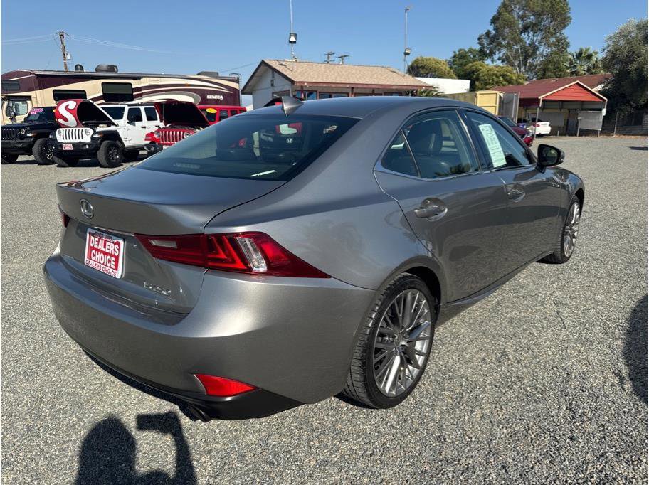 Used 2014 Lexus IS 250 w/ Navigation Package RWD image 5