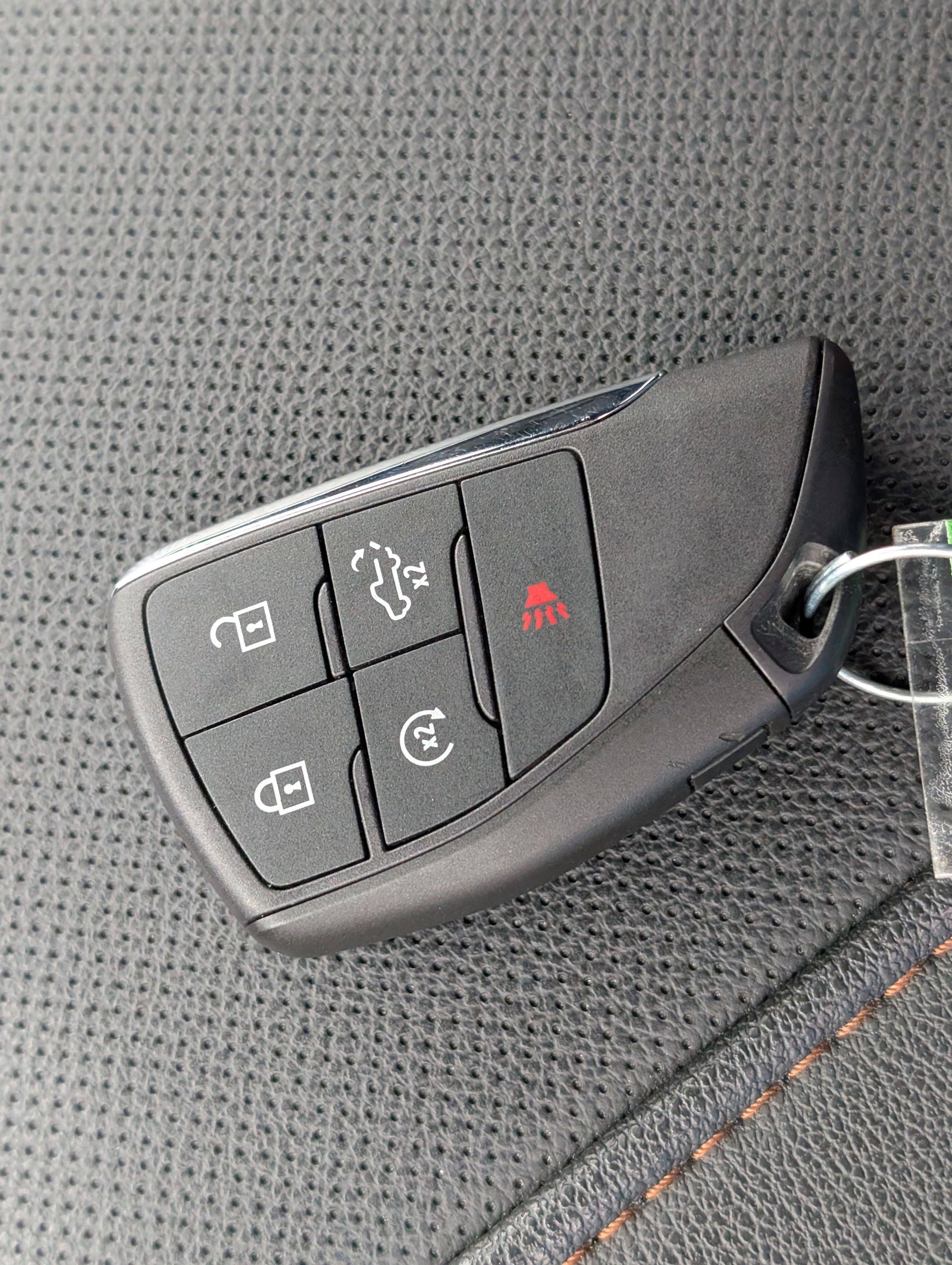 Used 2024 GMC Sierra 1500 AT4 w/ Technology Package image 30