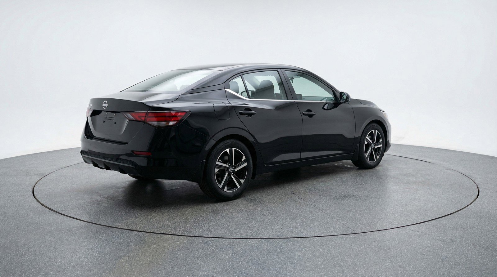 Used 2025 Nissan Sentra SV image 9