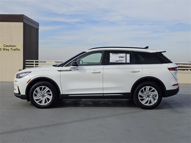 New 2026 Lincoln Corsair Reserve image 4