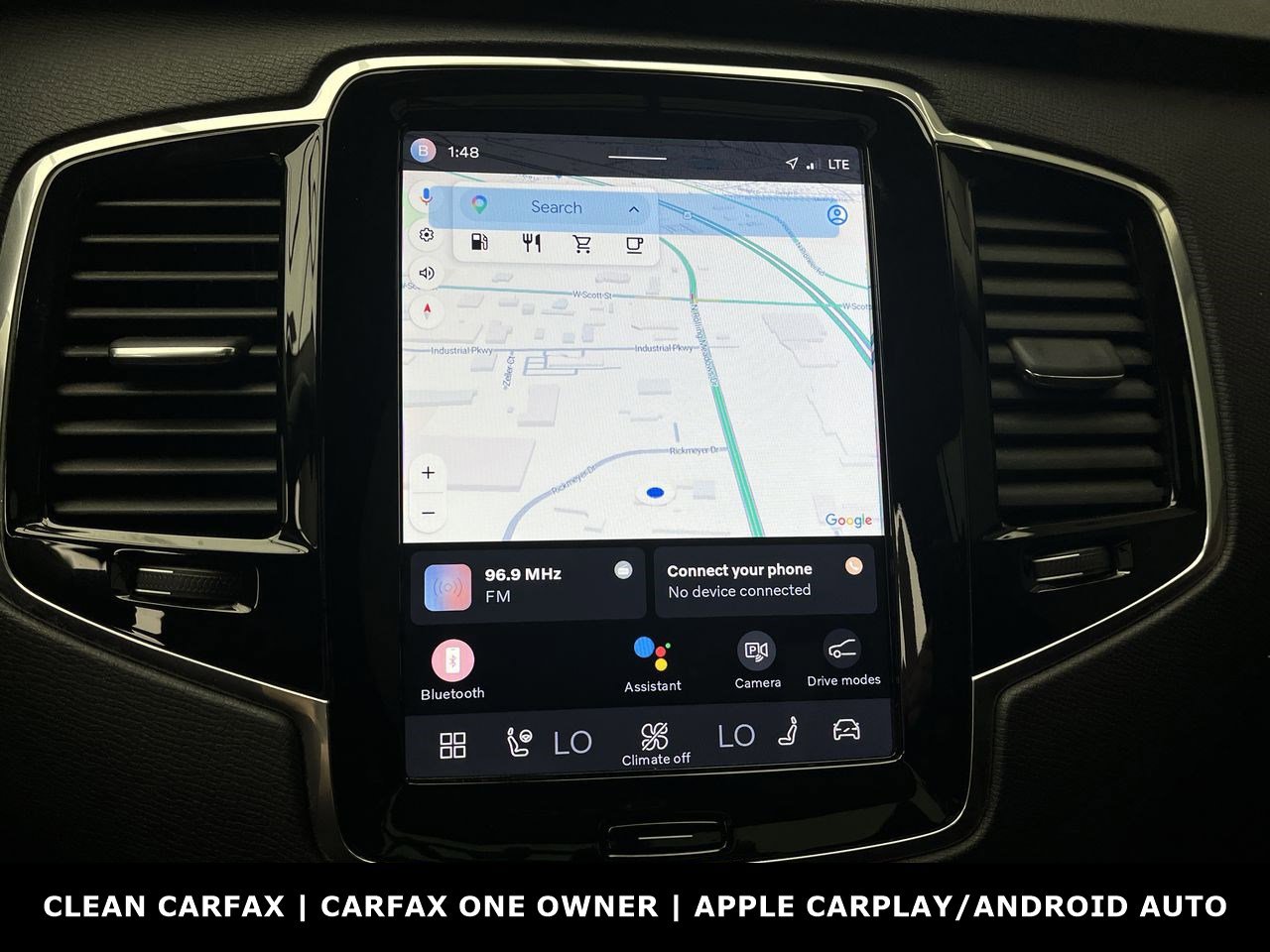 Used 2023 Volvo XC90 B6 Plus w/ Protection Package image 5