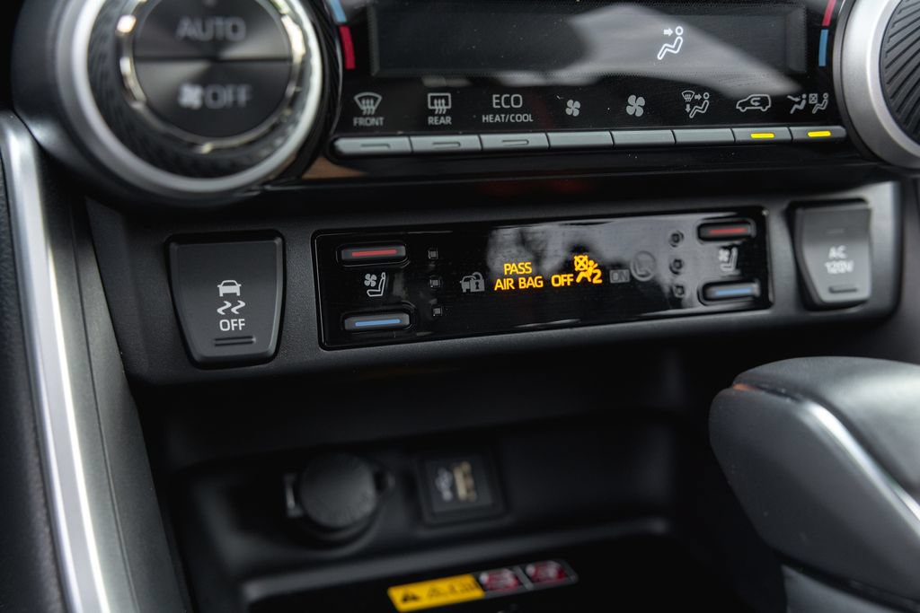 Certified 2025 Toyota RAV4 XSE AWD/4WD image 22