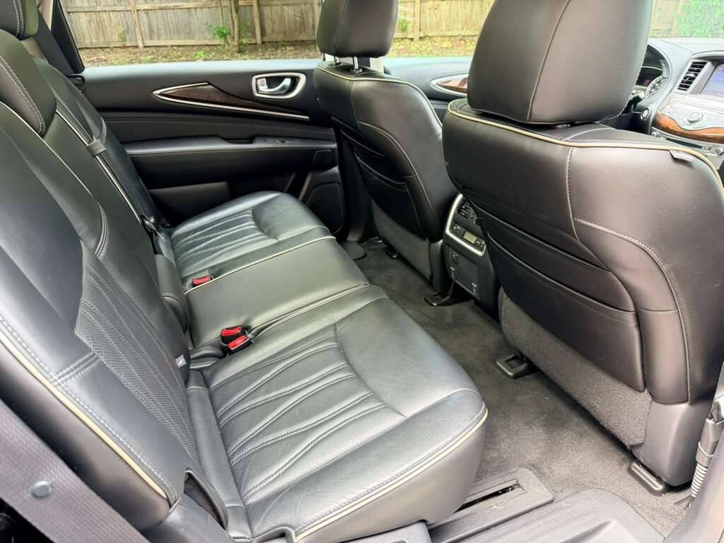 Used 2016 INFINITI QX60 Luxe w/ Deluxe Technology Package AWD/4WD image 39