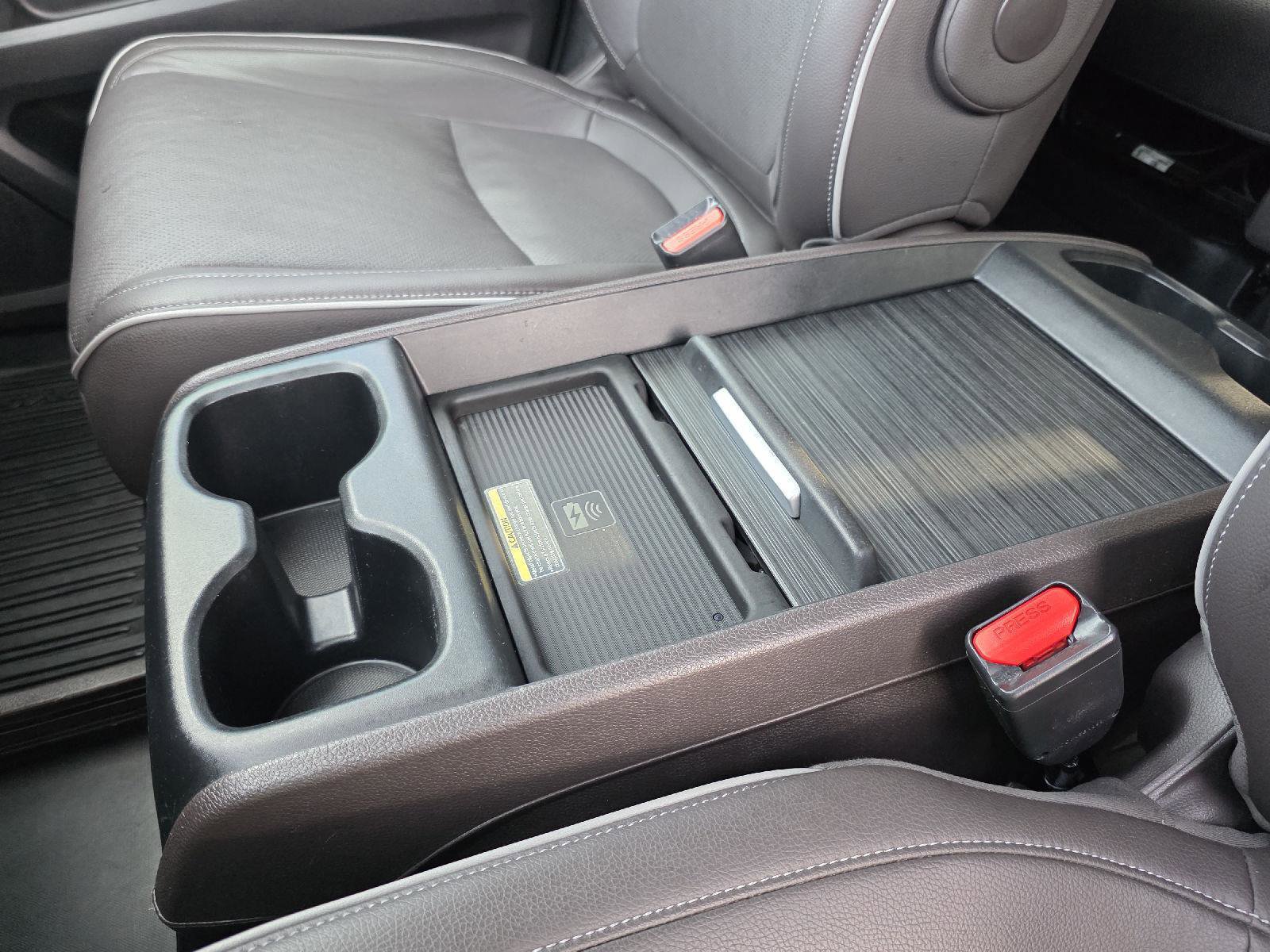 Used 2023 Honda Odyssey Elite image 38