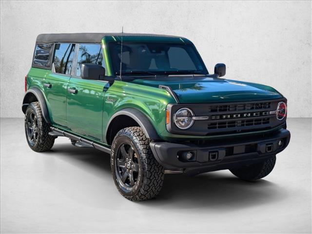 Used 2023 Ford Bronco Black Diamond image 2