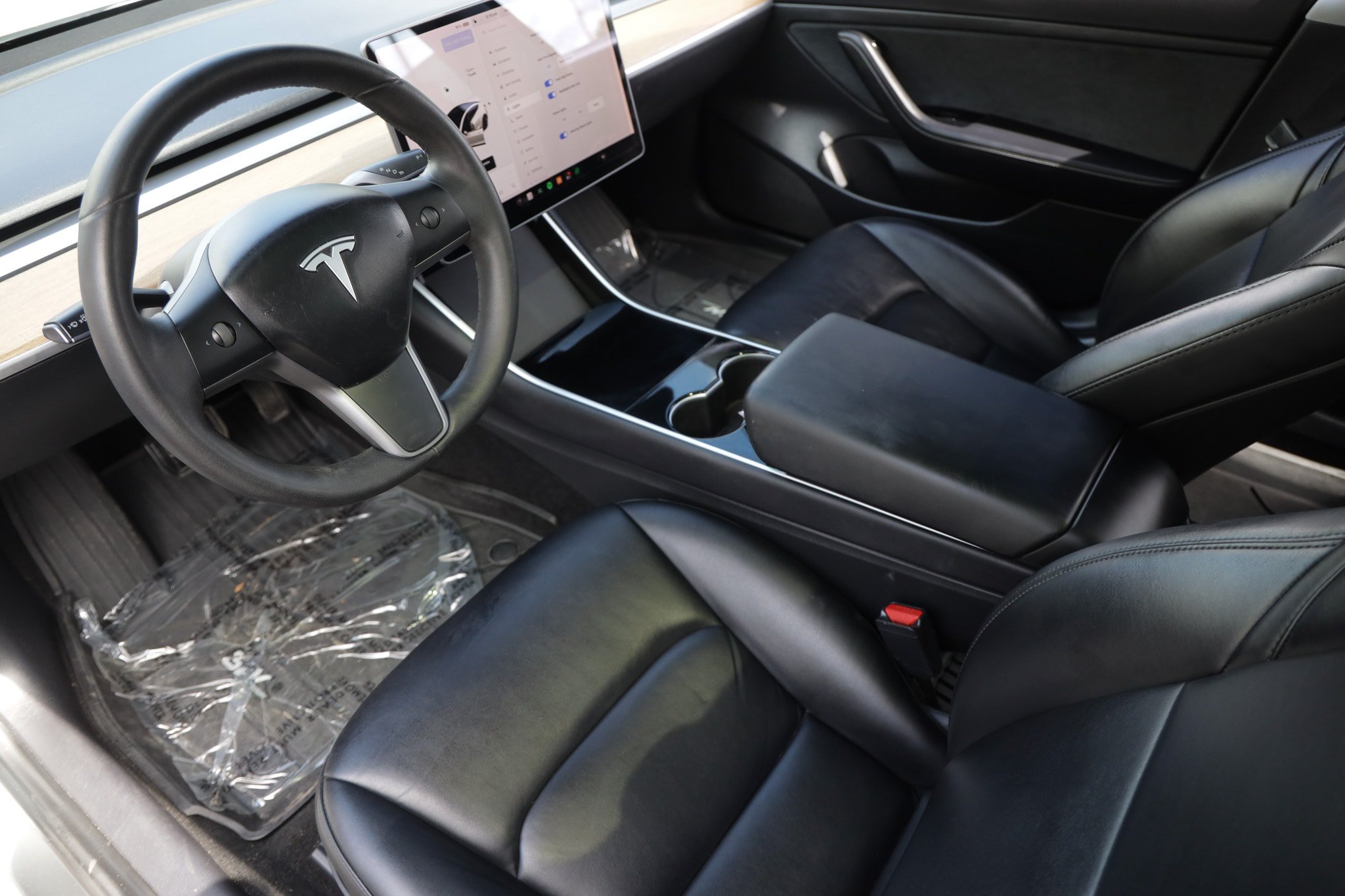 Used 2020 Tesla Model 3 Standard Range Plus RWD image 7