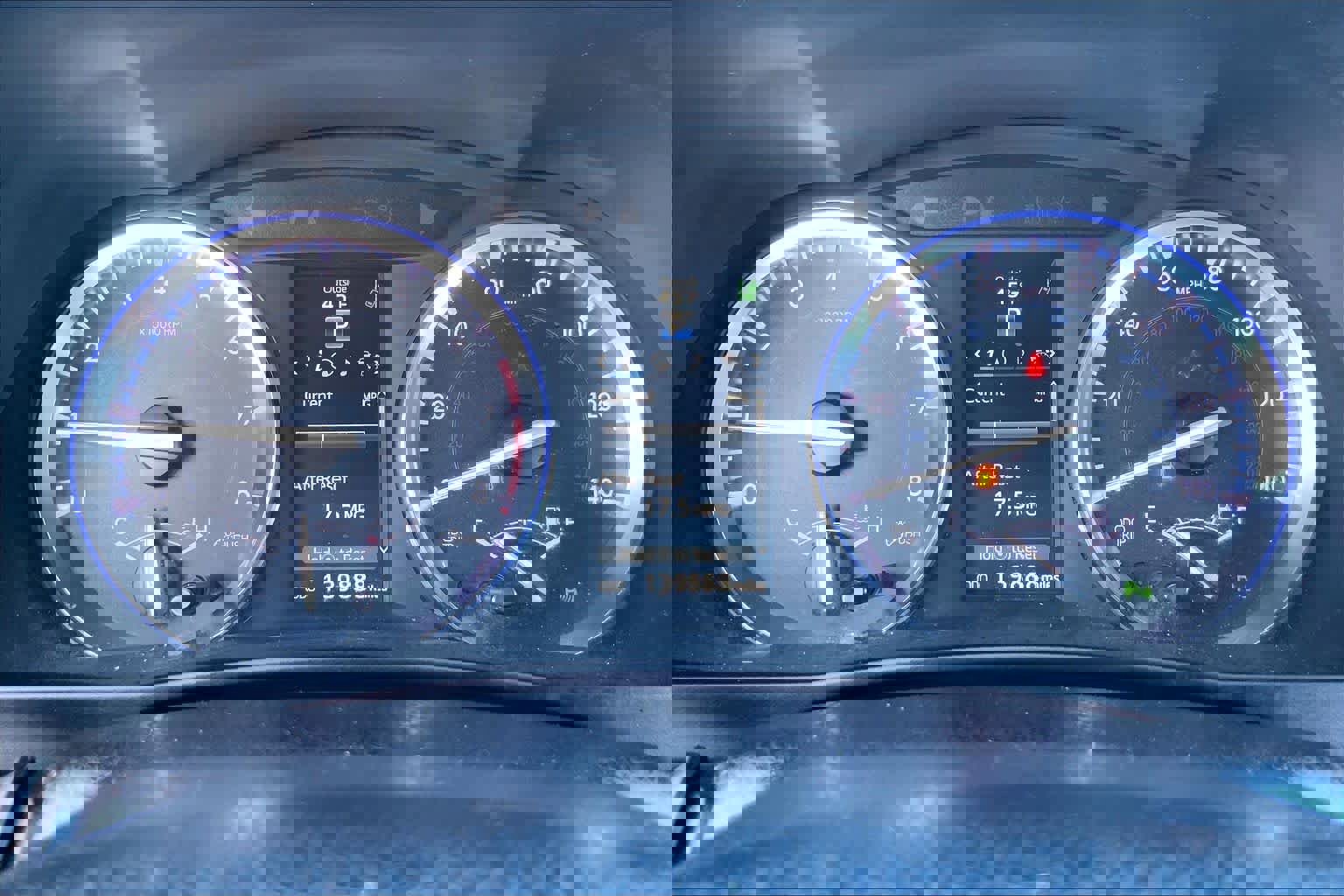 Used 2014 Toyota Highlander Limited Platinum image 24