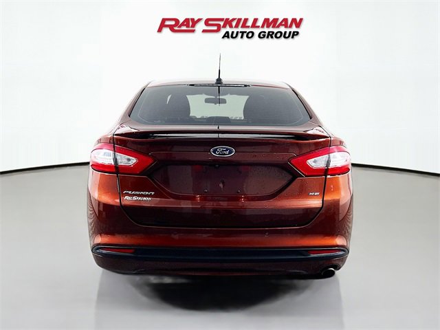 Used 2020 Ford Fusion SE image 6