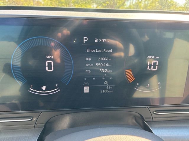 Used 2024 Hyundai Kona SE image 14