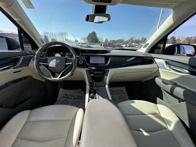 Certified 2022 Cadillac XT6 Premium Luxury image 21