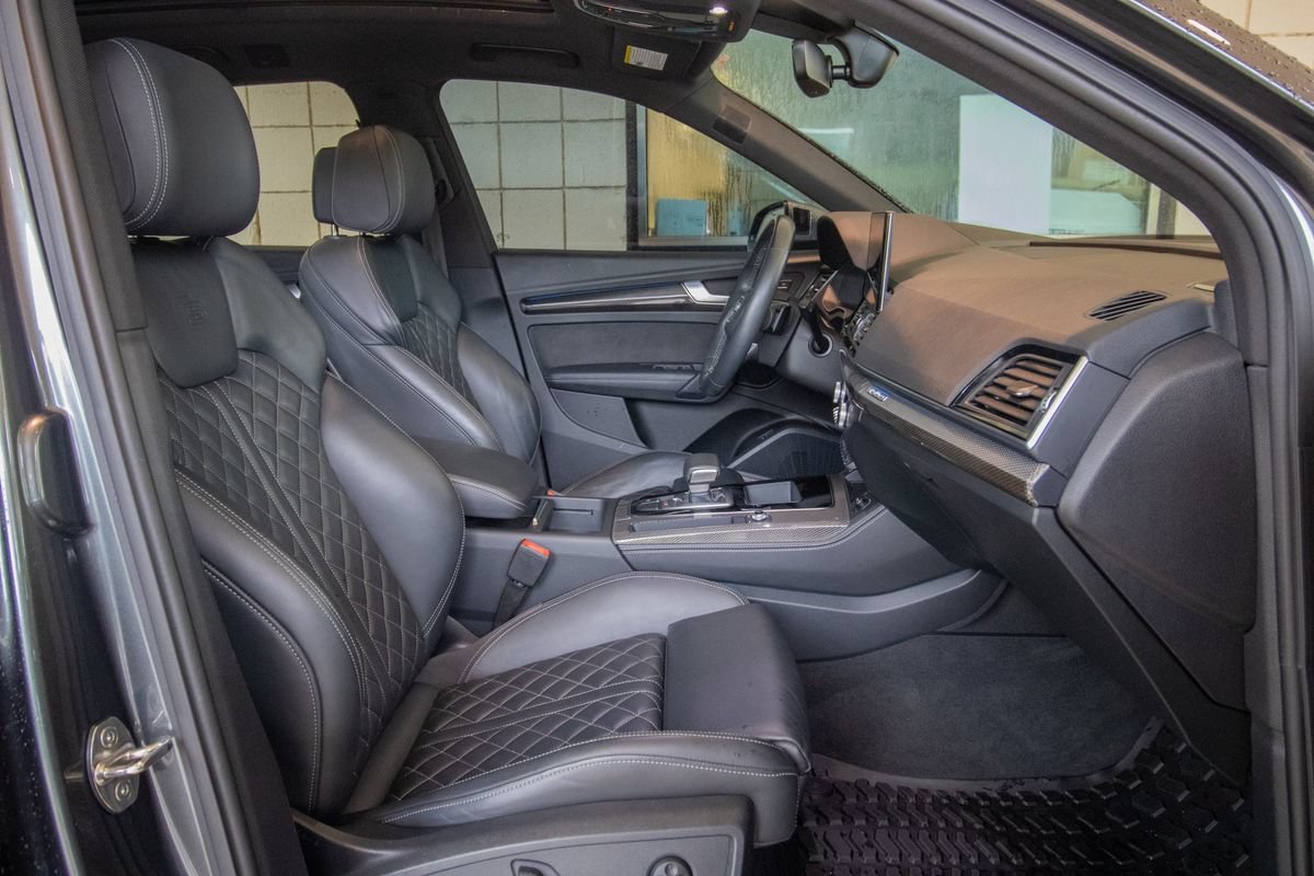 Used 2022 Audi SQ5 Prestige w/ Prestige Package AWD/4WD image 23