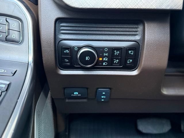 Used 2025 Ford F450 King Ranch w/ Snow Plow/Camper Package AWD/4WD image 35