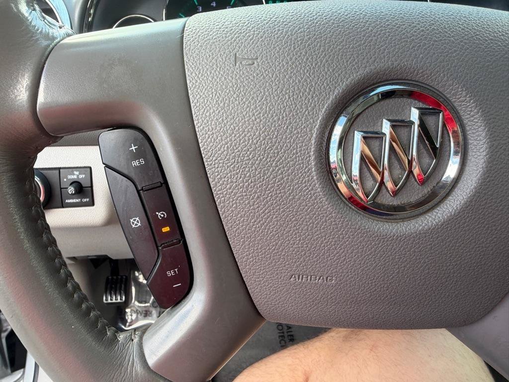Used 2015 Buick Enclave Convenience FWD image 40