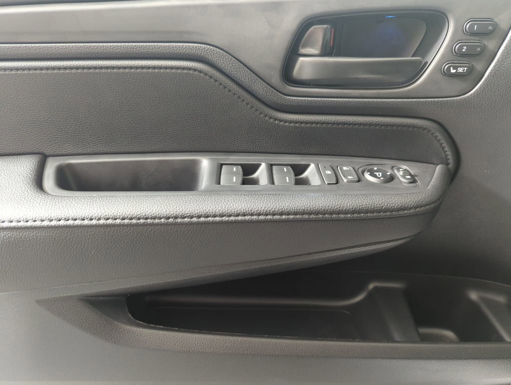 New 2026 Honda Odyssey EX-L image 13