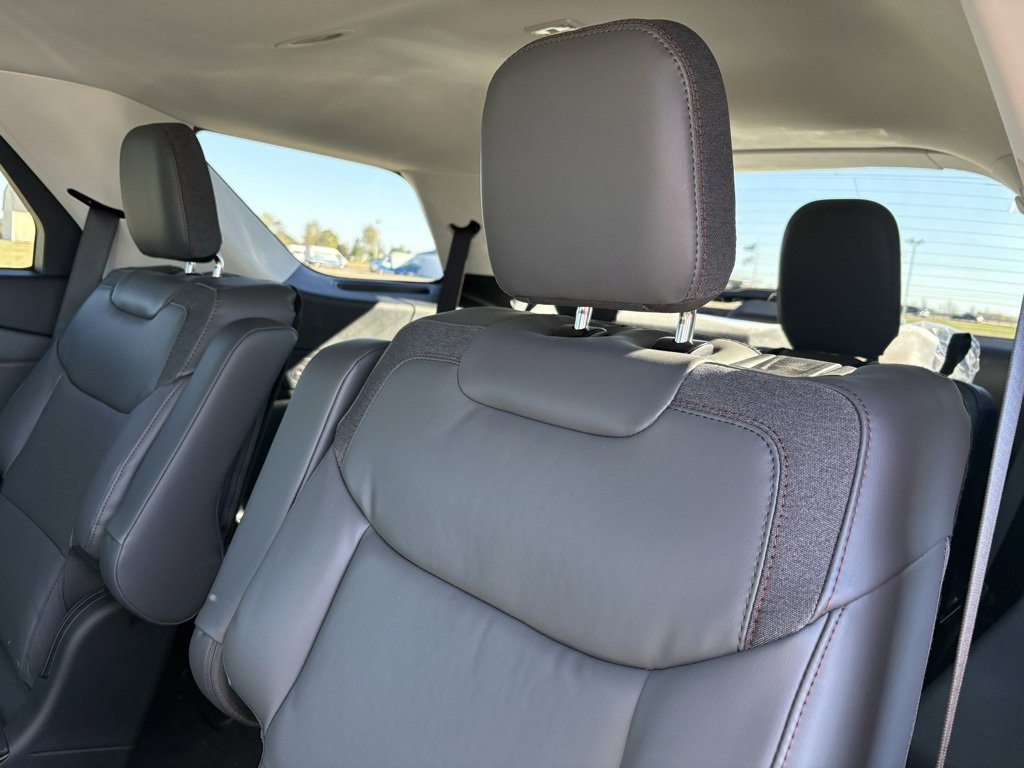 New 2026 Ford Explorer Active image 22